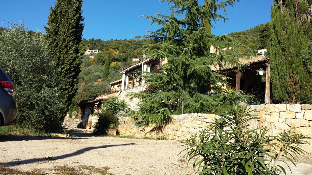 La Bergerie St Antoine Bed & Breakfast Spéracèdes Dış mekan fotoğraf