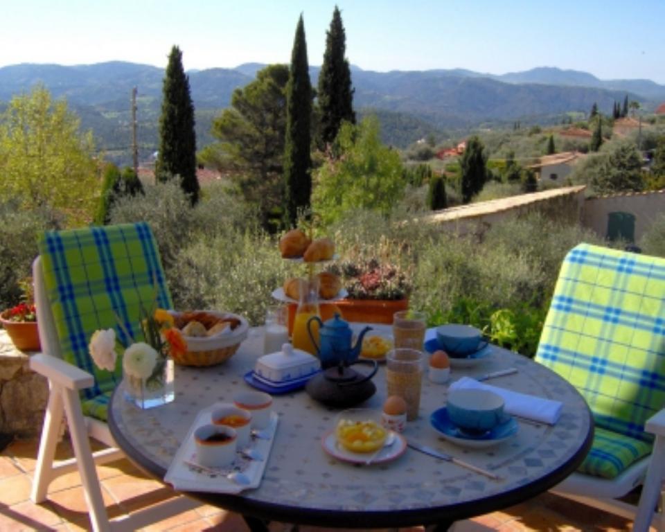La Bergerie St Antoine Bed & Breakfast Spéracèdes Dış mekan fotoğraf